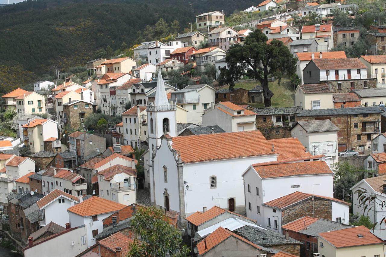 Casa da Sobreira Villa Sobral de Sao Miguel Buitenkant foto